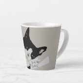 Tuxedo Cat Chilling Latte Mok (Rechterhoek)