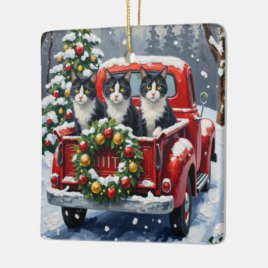 Tuxedo Cat Christmas Red Truck Holiday Keramisch Ornament (Links)