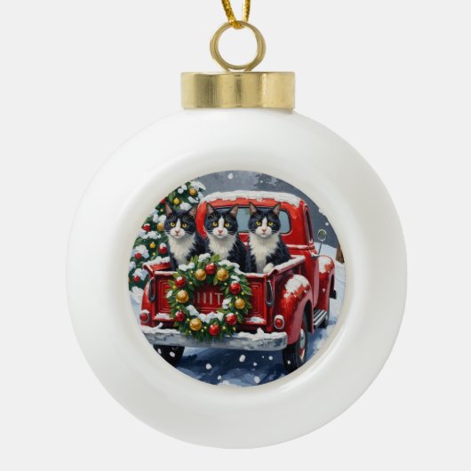 Tuxedo Cat Christmas Red Truck Holiday Keramische Bal Ornament (Voorkant)