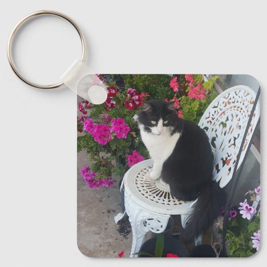Tuxedo Cat Cute met bloemen zwarte katten Sleutelhanger (Voorkant)