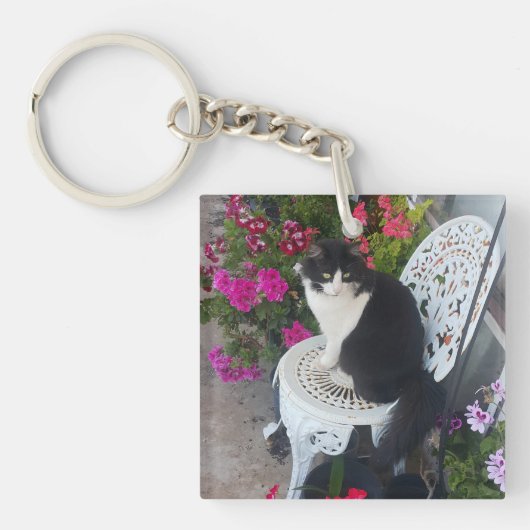 Tuxedo Cat Cute with Pretty Flowers Black Cats Sleutelhanger (voorkant)