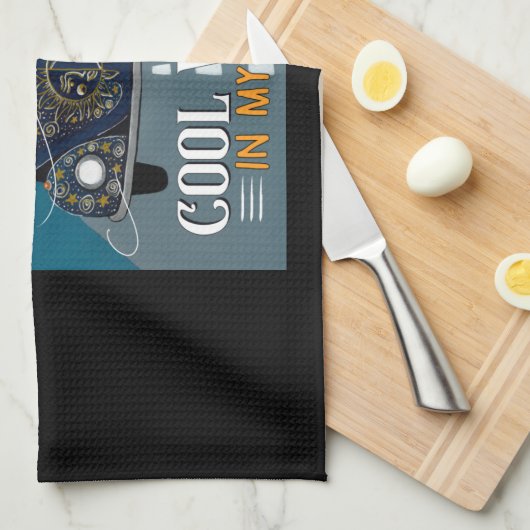 Tuxedo Cat Highway Cool Wind In My Hair Hippie Cat Theedoek (Quarter Fold)