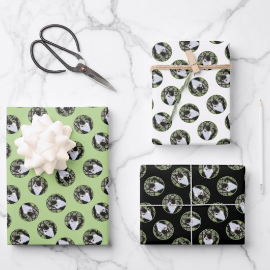 Tuxedo Cat in Window Painting Schattigee originele Inpakpapier Vel (Voorkant)