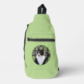 Tuxedo Cat in Window Painting Schattigee originele Sling Bag (Voorkant)