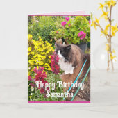 Tuxedo Cat Snuffelen Bloemen Grappige Verjaardag K Kaart (Gele Bloem)