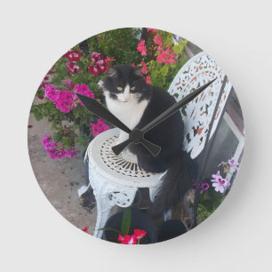 Tuxedo kat Cute met Mooie Bloemen Zwarte Katten Ronde Klok