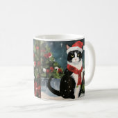 Tuxedo Kat in Sneeuw Kerstmis Koffiemok (Voorkant rechts)