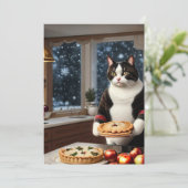 Tuxedo kat met een kersttaart feestdagenkaart (Staand voorkant)
