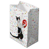 Tuxedo kat met verjaardag ballon medium cadeauzakje (Voorkant Gekanteld)