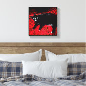 Tuxedo Kat op Red Rug canvas print (Insitu (Slaapkamer))