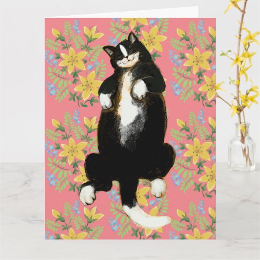 Tuxedo kat Slapend op bloemenbed Kaart (Gele Bloem)