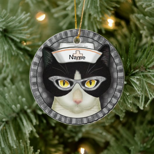 Tuxedo kattenverpleegkundige keramisch ornament (Boom)