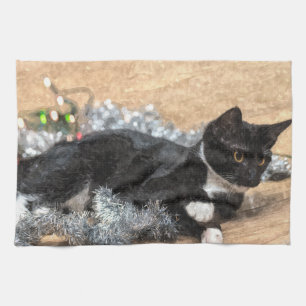 Tuxedo Kitten Tinsel en Lichten Painterly Theedoek