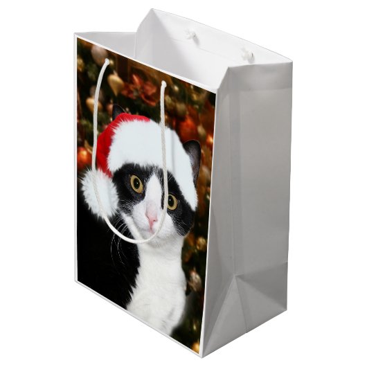Tuxedo met kerstmis medium cadeauzakje (Achterkant Gekanteld)