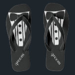 Tuxedo-Teenslippers | Grooms Beach Wedding Teenslippers<br><div class="desc">De perfecte touch voor uw bestemming strand of zwembad bruiloft. Zwarte teenslippers met een zwart-wit formele smoking, wit shirt en zwarte boog stropdas afbeelding. Uw bruidegom zal trouwen in stijl met deze modieuze "Formal Tuxedo Teenslippers" Voeg een bijpassende bruidsjurk stijl voor de bruid! Bezoek mijn winkel "The Hungarican Princess ™"...</div>