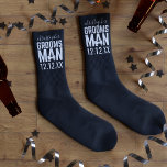 Tuxedo Wedding Specialized Groomsman Black Sokken<br><div class="desc">Welke Groomsman zou niet van een paar gepersonaliseerde zwarte bruiloft sokken houden als dankjewel? Ik weet er geen die dat niet zou doen. Voeg zijn naam en je trouwdatum toe en maak je klaar voor de vreugde op zijn gezicht.</div>