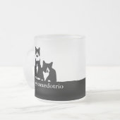 TuxedoTrio Mok met gevriesdroogd glas (Voorkant links)