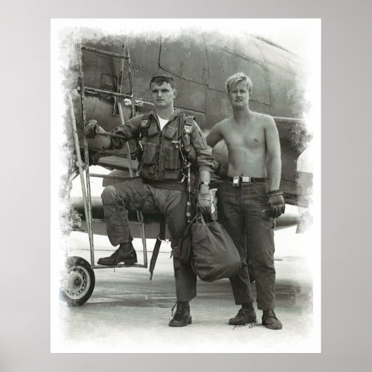 Tuy Hoa AFB Vietnam 69-inch afdrukken Poster (Voorkant)