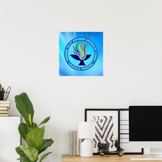 TVUUC Chalice Logo op Blauwe Stralen Achtergrond Poster (Thuiskantoor)
