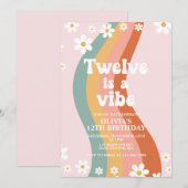 Twaalf is een Vibe groovy regenboog 12e verjaardag Kaart (Voorkant / Achterkant)