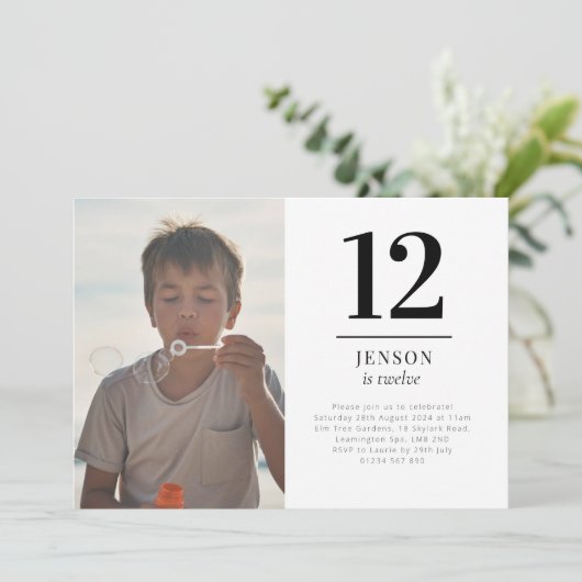 Twaalf landschapsfoto-uitnodiging kaart (Staand voorkant)