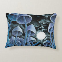 Twaalf paddo's bij volle maan