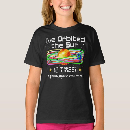 Twaalfde verjaardag! 12e baan van de zon! Cadeau T T-shirt (Voorkant)