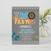 TWE verjaardagsfeestje uitnodiging voor een racefe (Staand voorkant)