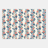 Twee aardbei en een effen kleur inpakpapier vel (Voorkant 2)