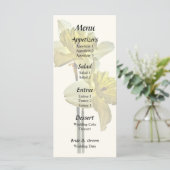 Twee achterover verlichte narcissen bruiloft menu (Staand voorkant)