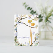 Twee achtertuin bruiloft opslaan Datum Aankondigingskaart (Staand voorkant)