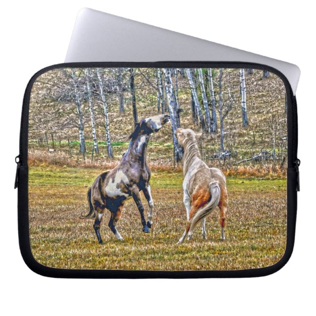 Twee afspeelbare pinto-verf-paarden ontwerpen voor laptop sleeve (Voorkant)