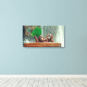 Twee Baby orang-oetans Canvas Afdruk (Insitu (Houten vloer))