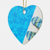 Twee badslippers aan de rand van het zwembad keramisch ornament (Links)