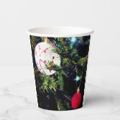 Twee ballen papieren bekers (Achterkant)