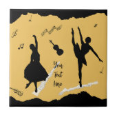 Twee balletdansers en muziek op gouden beige kleur tegeltje (Voorkant)