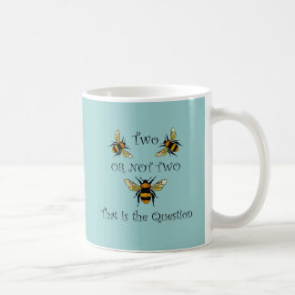 Twee bij of niet twee bij koffiemok