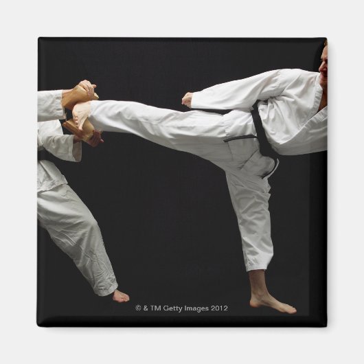 Twee Blackbelts Sparring 2 Magneet (Voorkant)