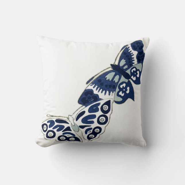 Twee  blauwe vlinders kussen (Voorkant)