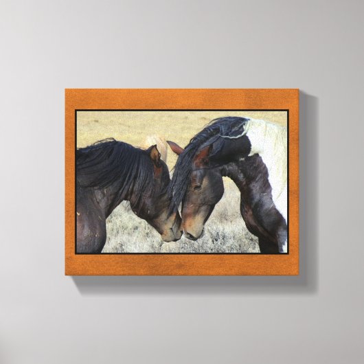 Twee bruine wilde paarden canvas afdruk (Voorkant)