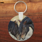 Twee bruine wilde paarden sleutelhanger (Voorkant)