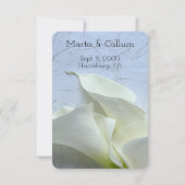 Twee calla lilies op getextureerd papier save the date (Achterkant)