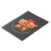 Twee cartoon beren knuffelen. notitieboek (Linkerzijde)