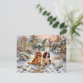 Twee Cavalier Spaniels op winterpad Briefkaart (Staand voorkant)