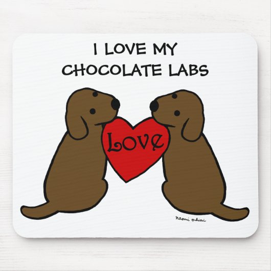 Twee chocolade-labradors met liefdesCartoon Muismat (Voorkant)