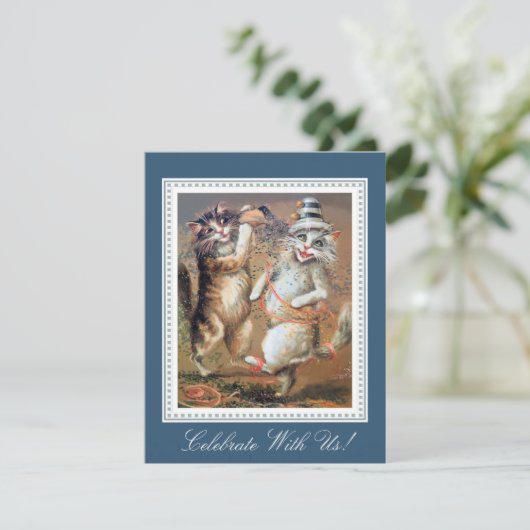 Twee Confetti-Tossing Katten Partij Kaart (Staand voorkant)