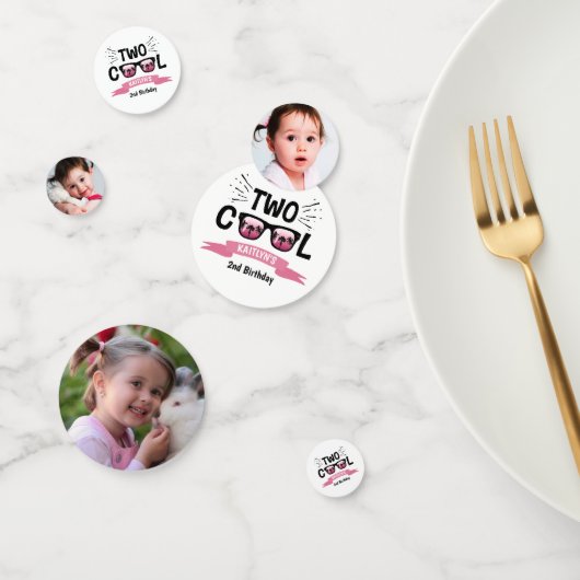 Twee Cool Meisjes 2e Verjaardag Party Foto Confetti (Groep)