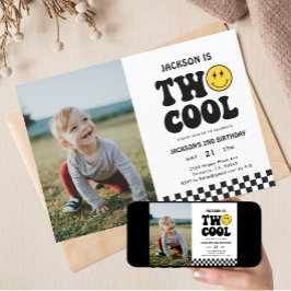 Twee Cool Retro Jongen 2e Verjaardag Foto Kaart