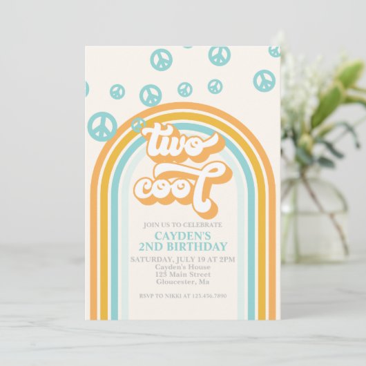 TWEE Cool Retro Jongen 2E Verjaardag Uitnodiging (Staand voorkant)