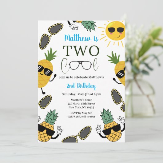 Twee Cool Zonnebril jongen 2e verjaardag uitnodigi Kaart (Staand voorkant)